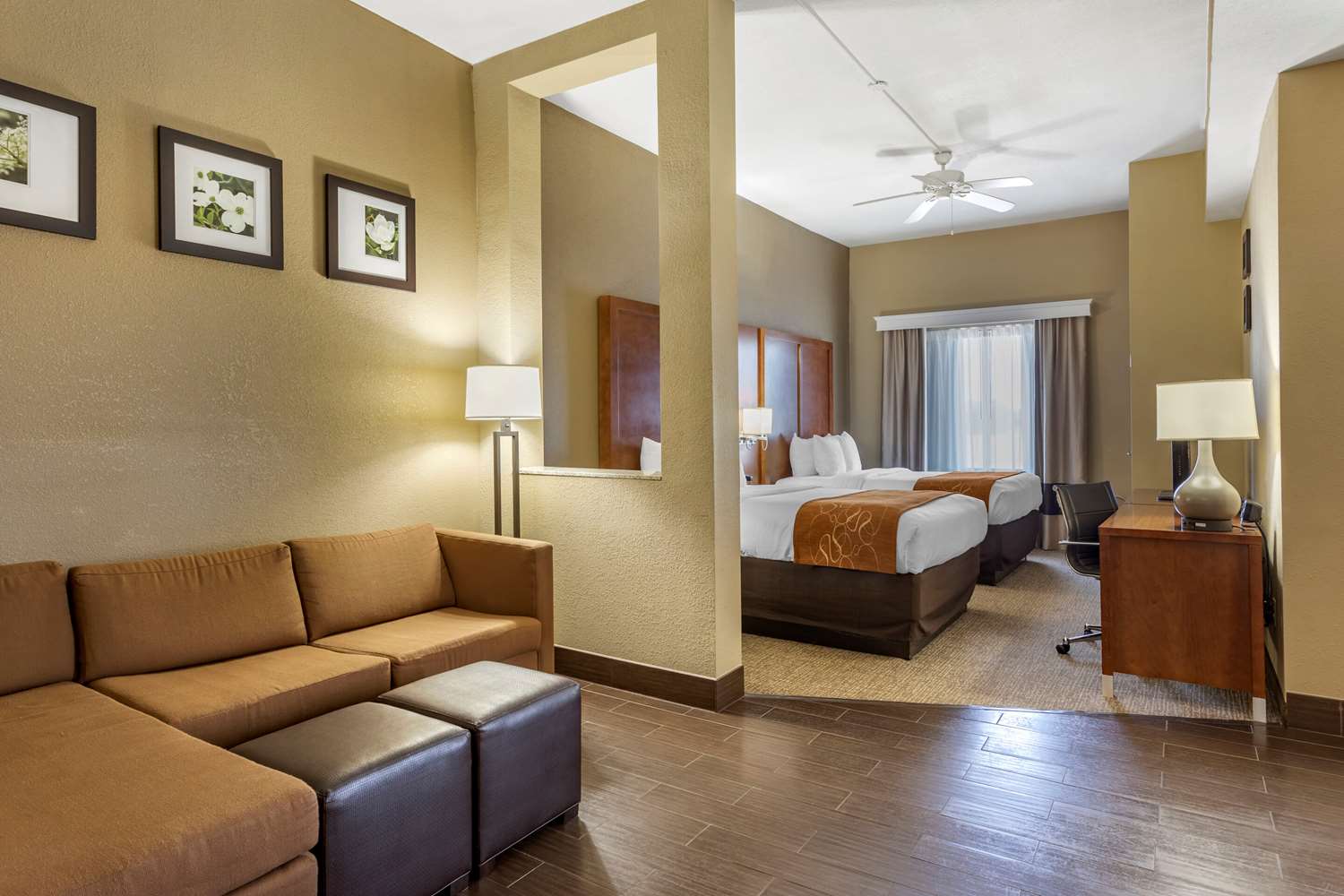 Efficiency, Suite, 2 Queen Beds