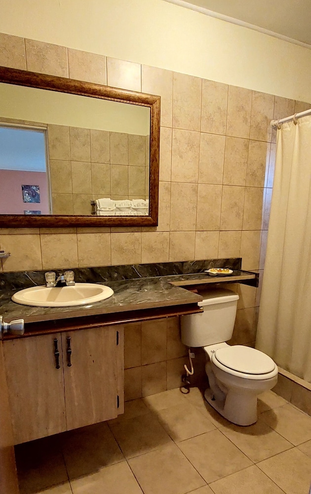 Sea View Beach Hotel 50/50