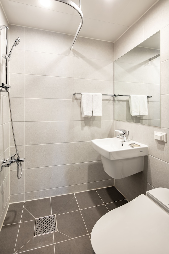 G3 Hotel 30/35