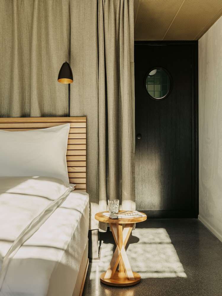 Volkshaus Basel Hotel 14/36