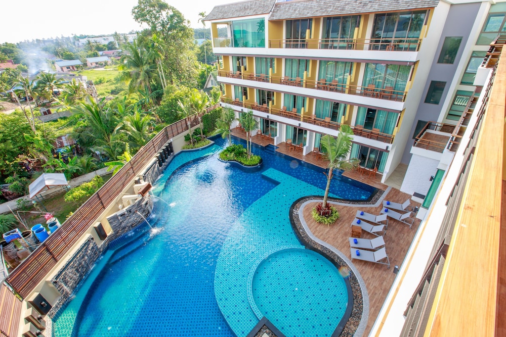 Aqua Resort Phuket 14/70