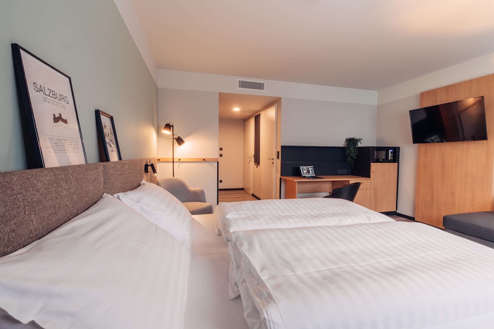 STANDARD, DOUBLE OR TWIN BED