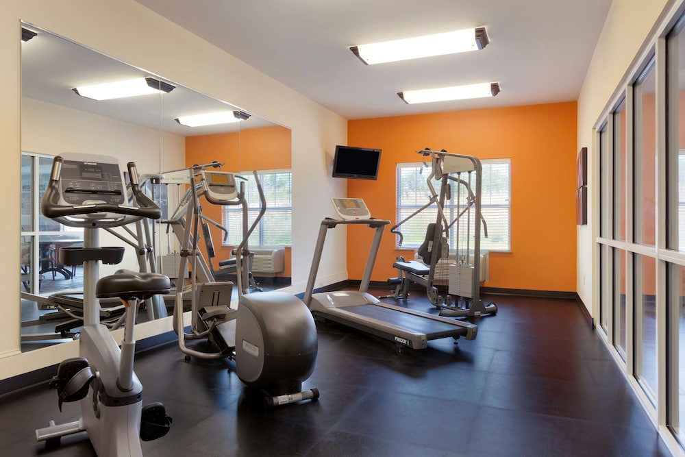 Country Inn and Suites By Radisson Ashland Hanover VA 13/30