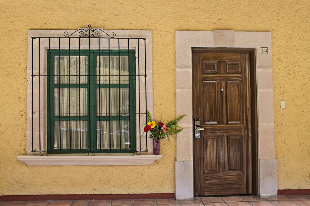 Hotel Meson De La Merced 5/45