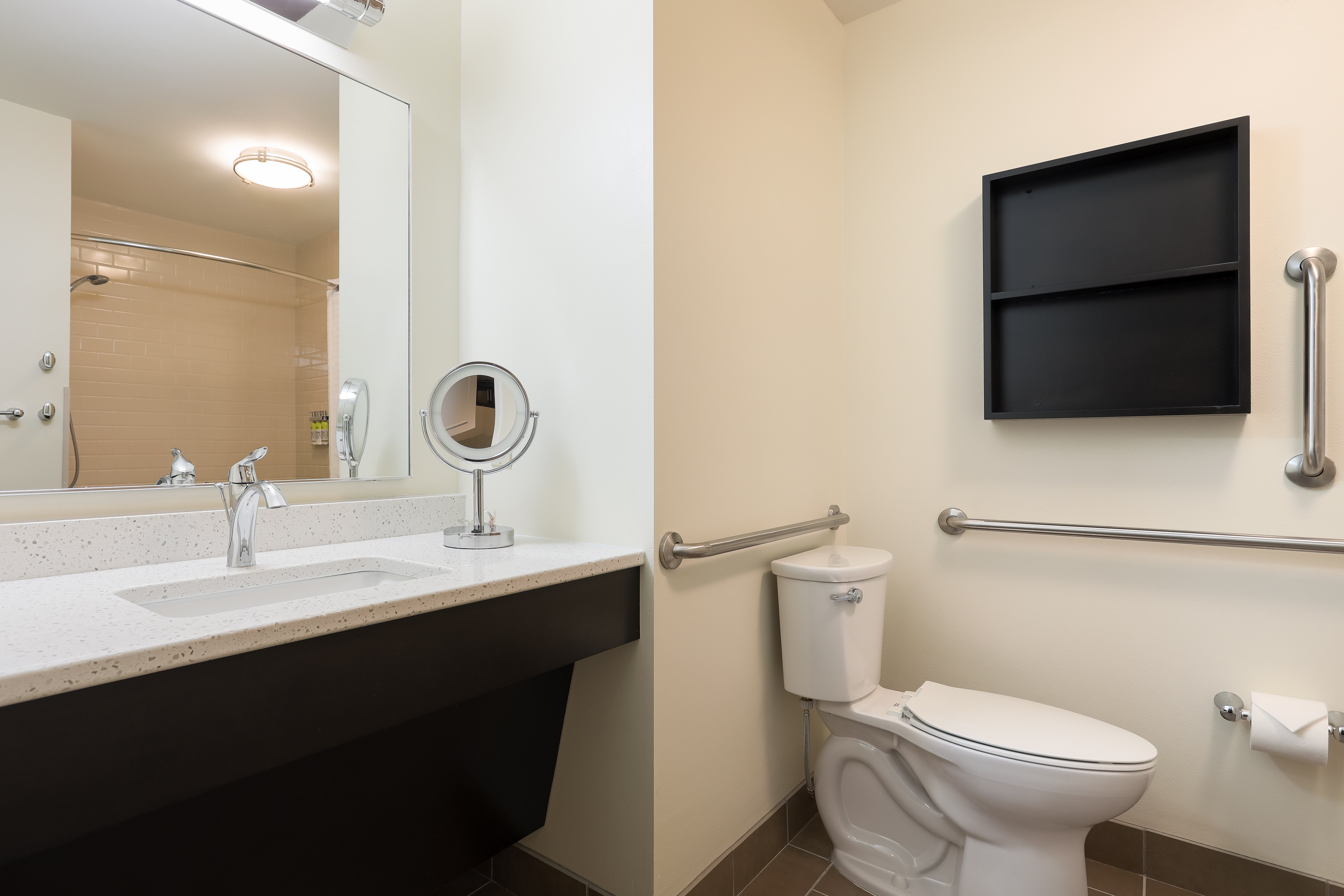 CANDLEWOOD SUITES LENEXA - OVERLAND PARK AREA 68/69