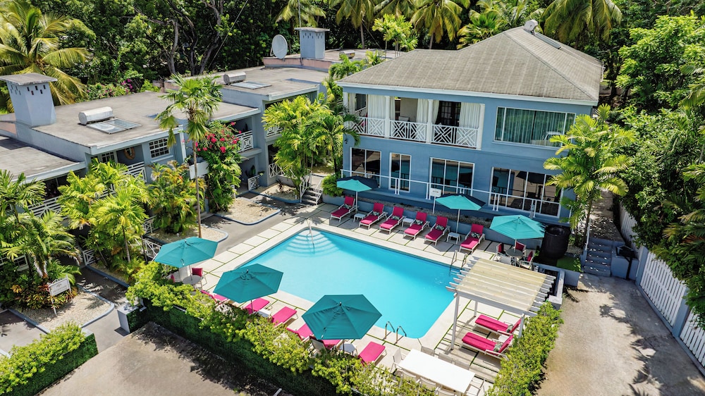 The Palms Resort 51/62