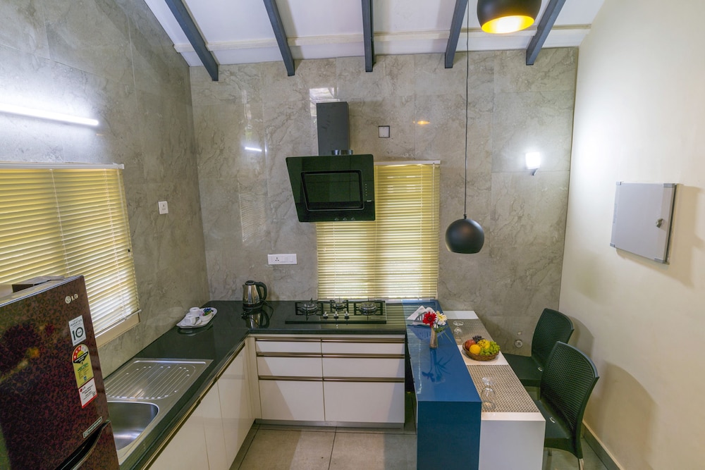 Adithya Nature Resort & Spa 50/50