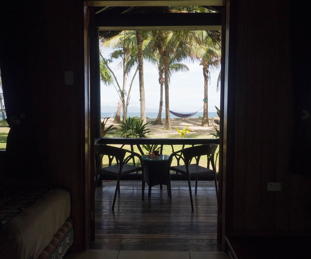 Uprising Beach Resort 13/72