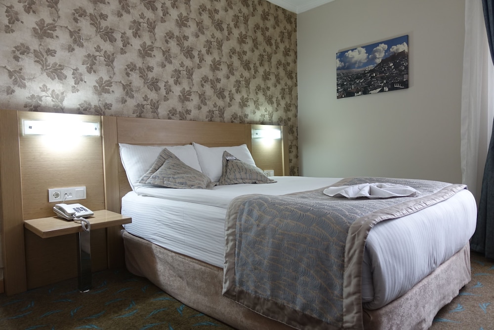 Mutevelli Otel 8/50