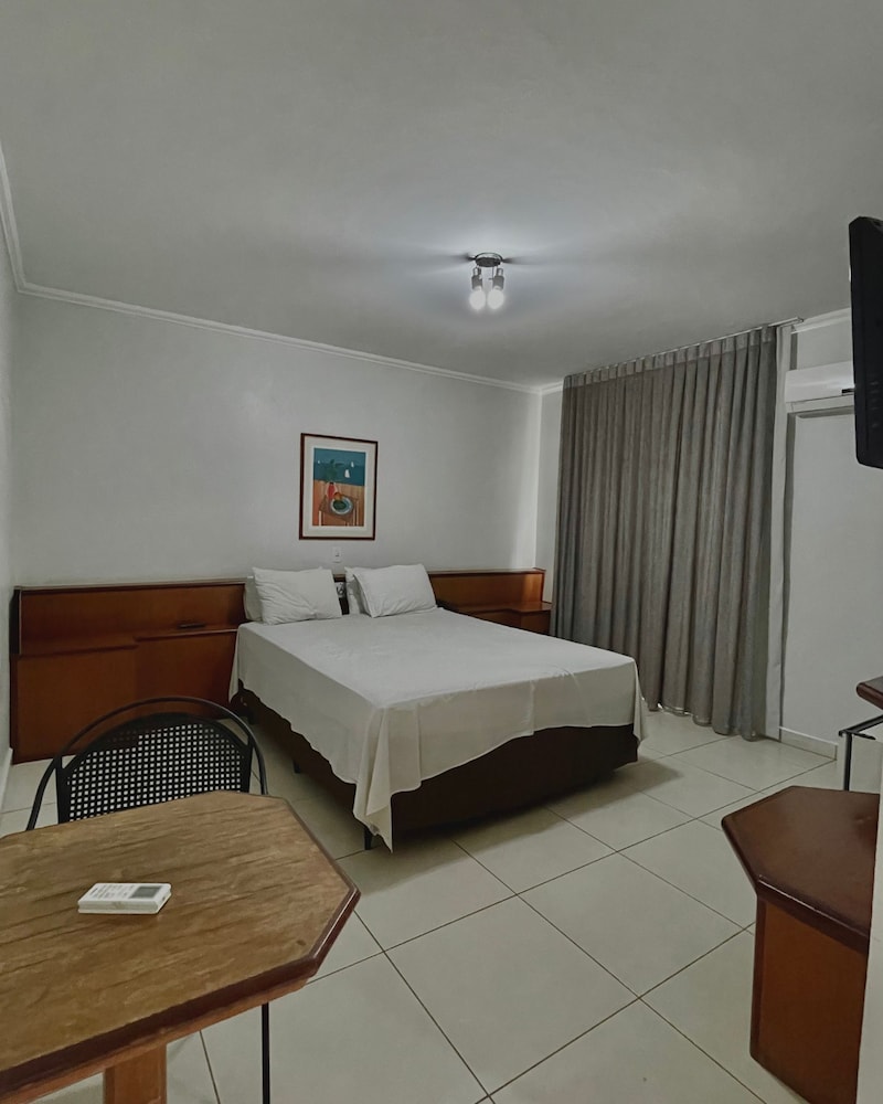 BANDEIRANTE PANTANAL HOTEL 12/48