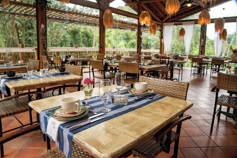 Kalango Boutique Hotel 63/75
