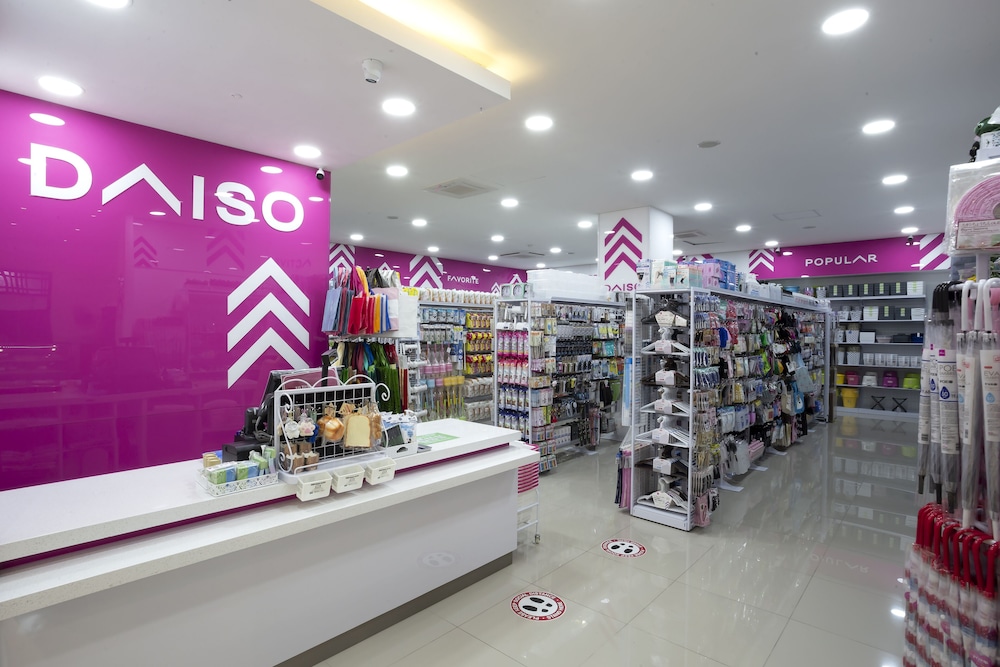 Axia South Cikarang Service Apartment 70/75