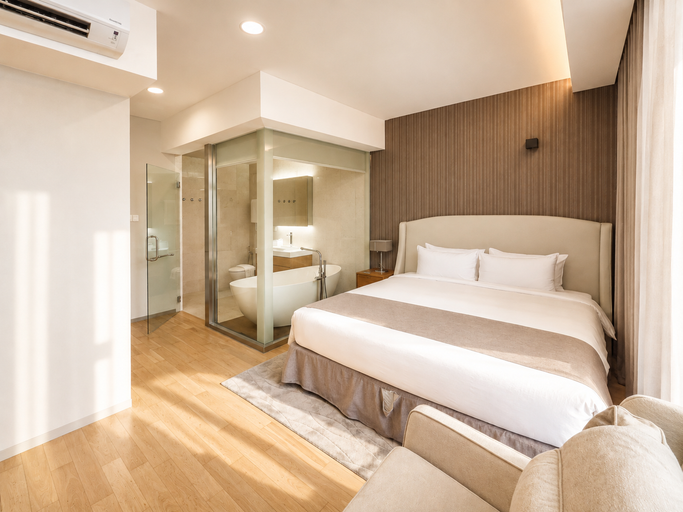 UH Flat Hotels & Resorts Pinetree 4/10