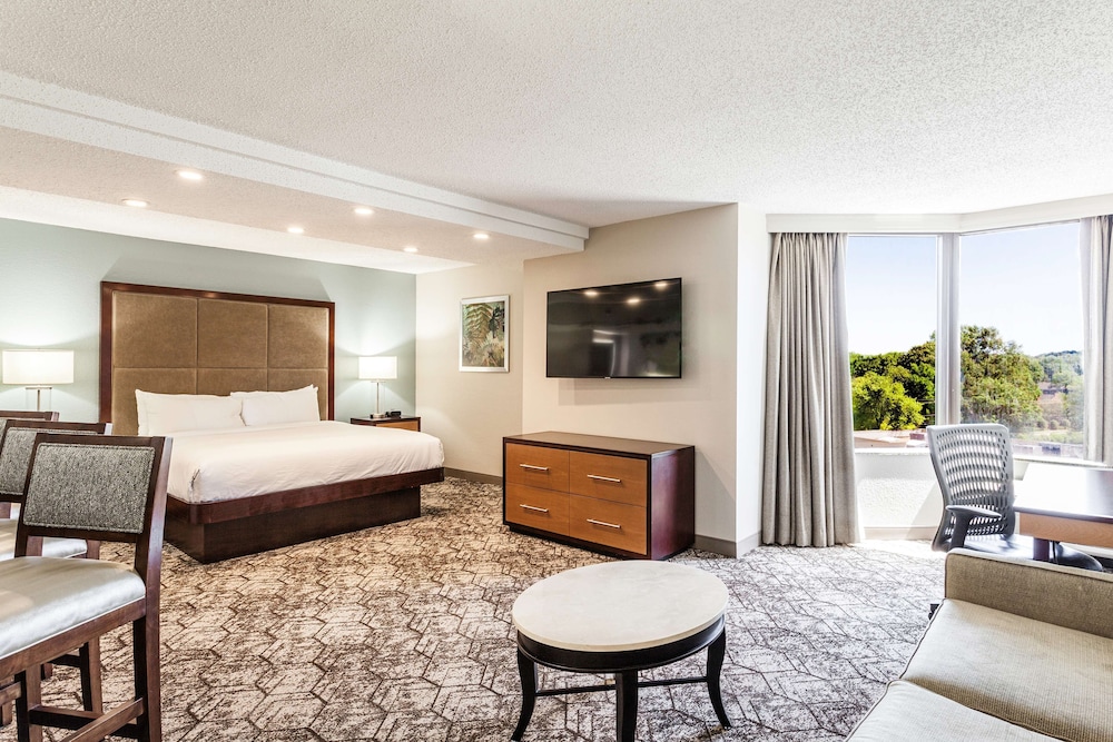 Doubletree Memphis 27/68
