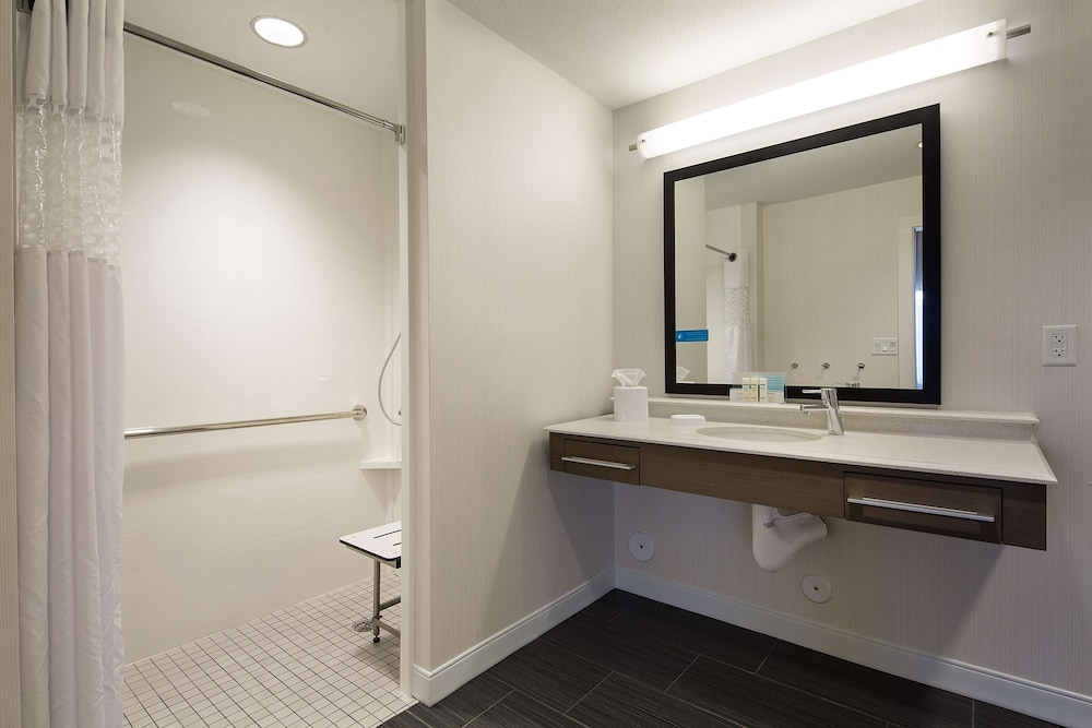 Hampton Inn Suites Page Lake Powell 13/42