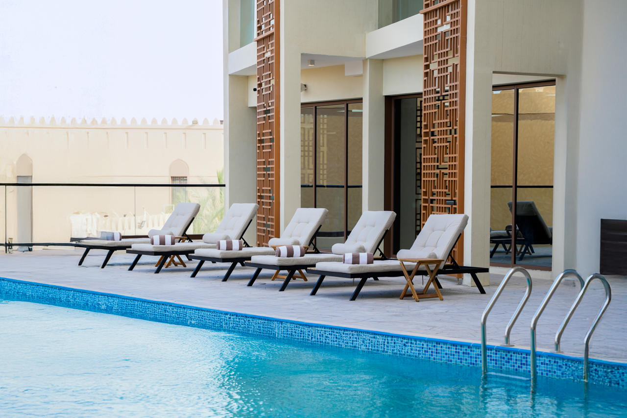 Golden Tulip Muscat The Village 23/34
