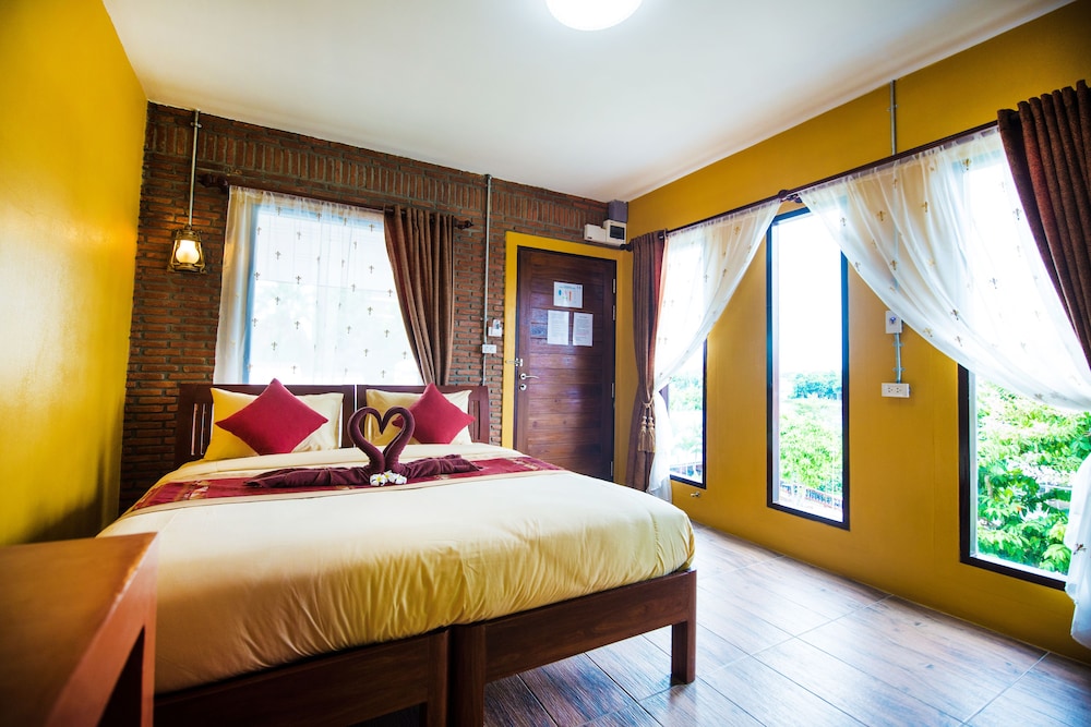 Pongphen Guesthouse 14/72