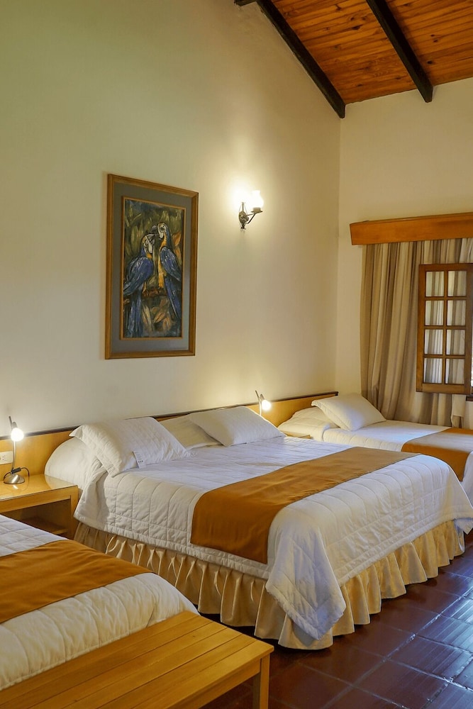 Papillon Hotel 17/50
