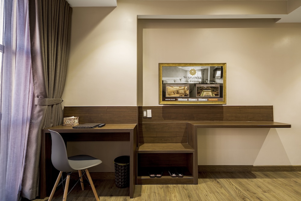 Sunflower Cbq Hotel 19/28