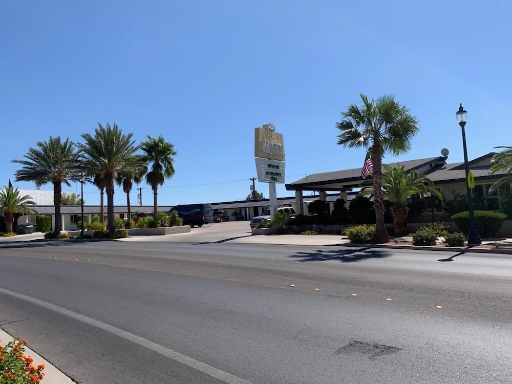 The Sands Motel 26/36