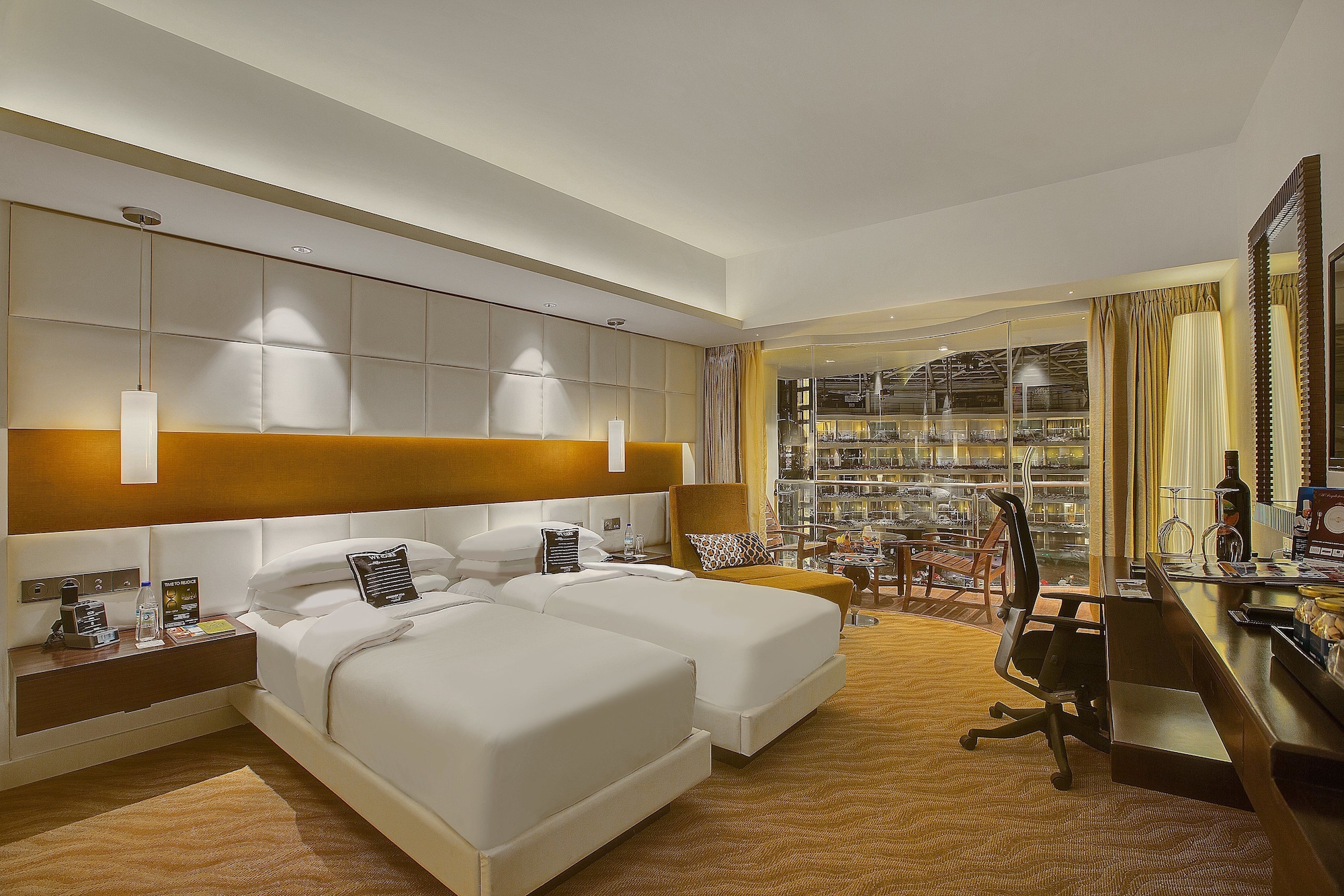 Earth, Twin Beds, Lagoon View, Balcony
