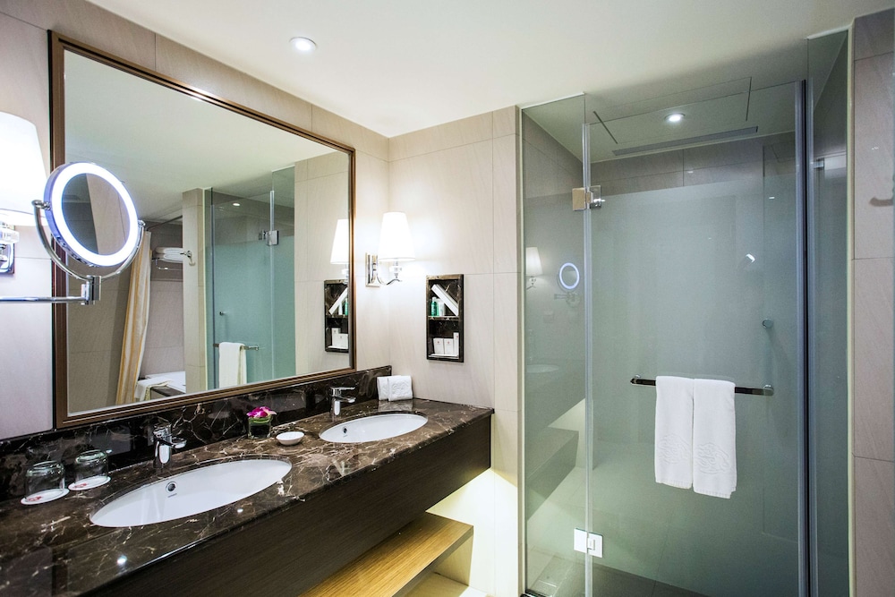 Illume Taipei (ex. Sunworld Dynasty Hotel Taipei) 30/63