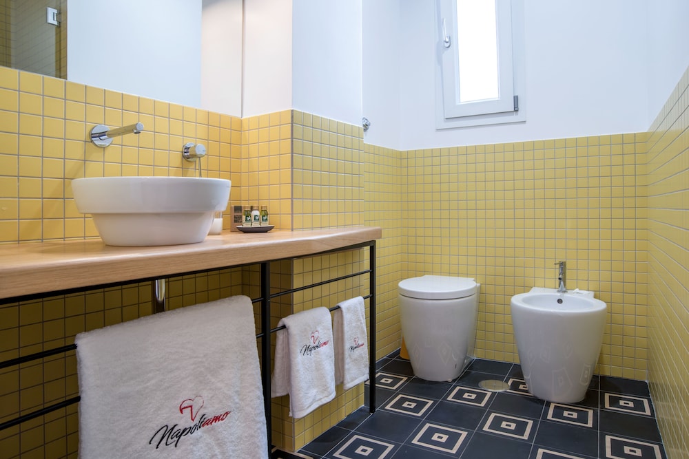 Napoliamo Guest House 43/45