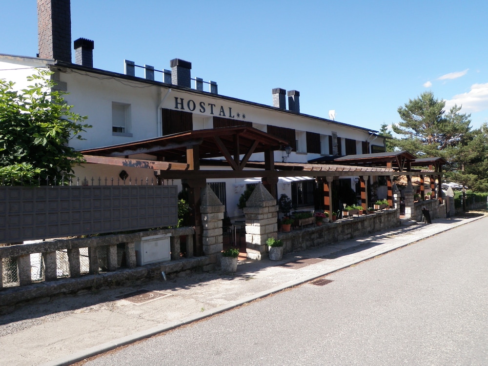 HOSTAL SIETE PICOS 45/46