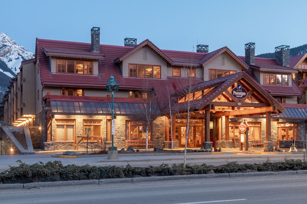 Banff Ptarmigan Inn 4/64
