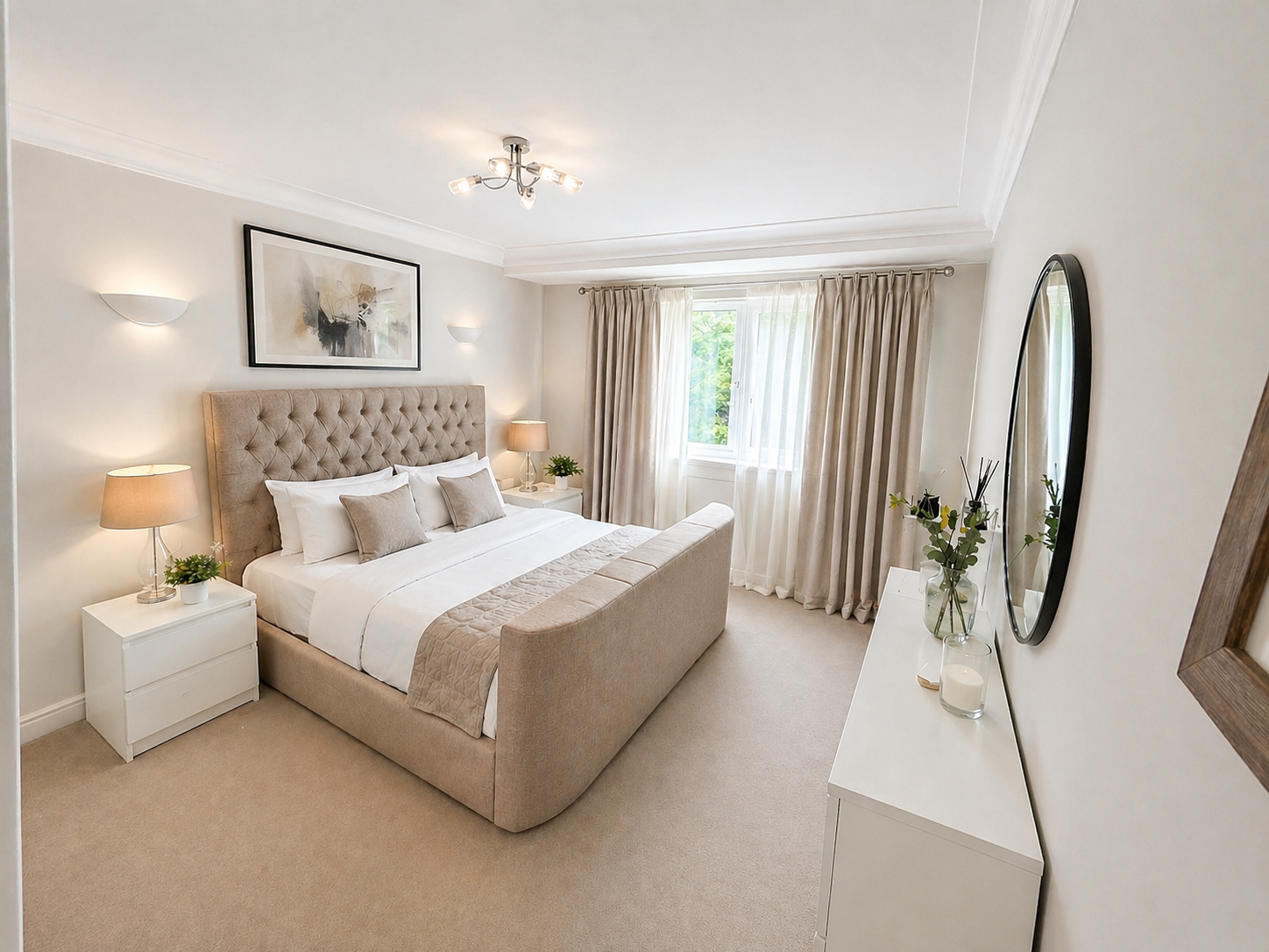 Royal, Apartment, Park View, Bath and Shower