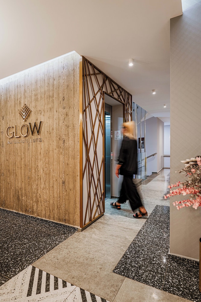 Glow Boutique Hotel & Suites 10/50