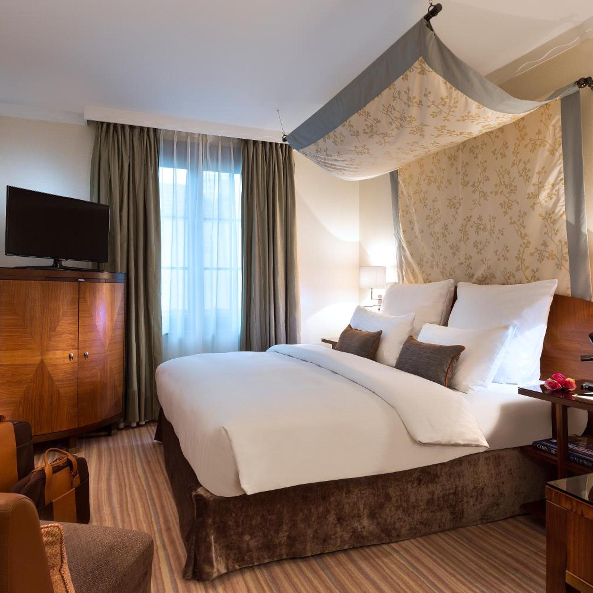 Premium, King Bed, Queen Bed