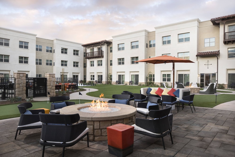Residence Inn Santa Barbara Goleta 44/56
