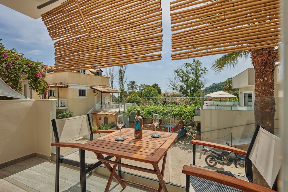 Iniohos Zante Hotel & Suites 35/50