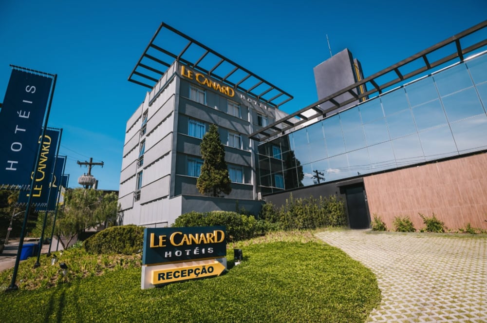 LE CANARD JOINVILLE 42/43