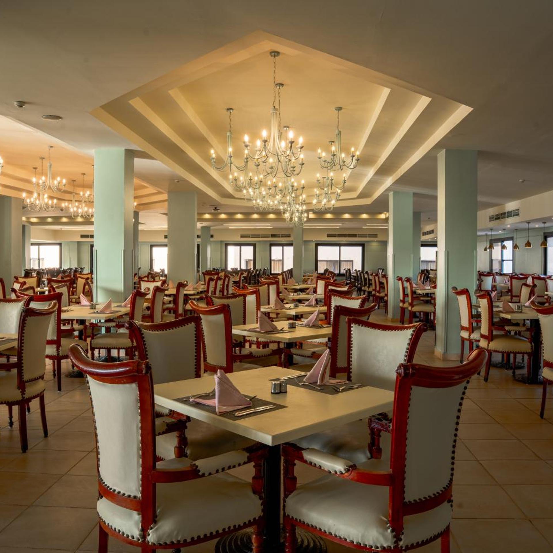 Blend Club Aqua Resort 50/65