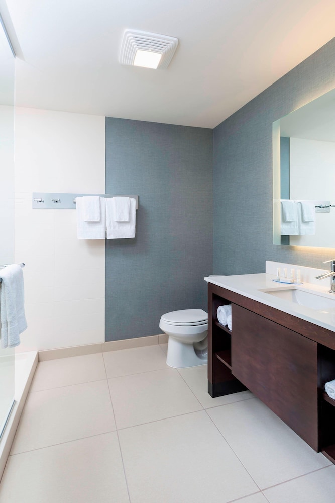 Residence Inn Youngstown Warren/Niles 3/24