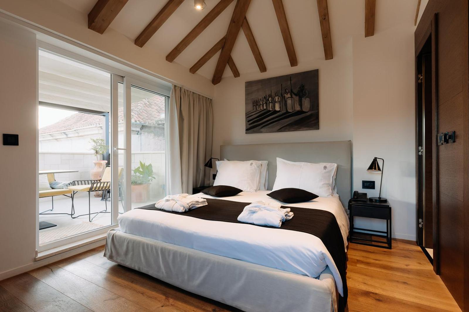 Room, Double Bed, Landmark View, Terrace
