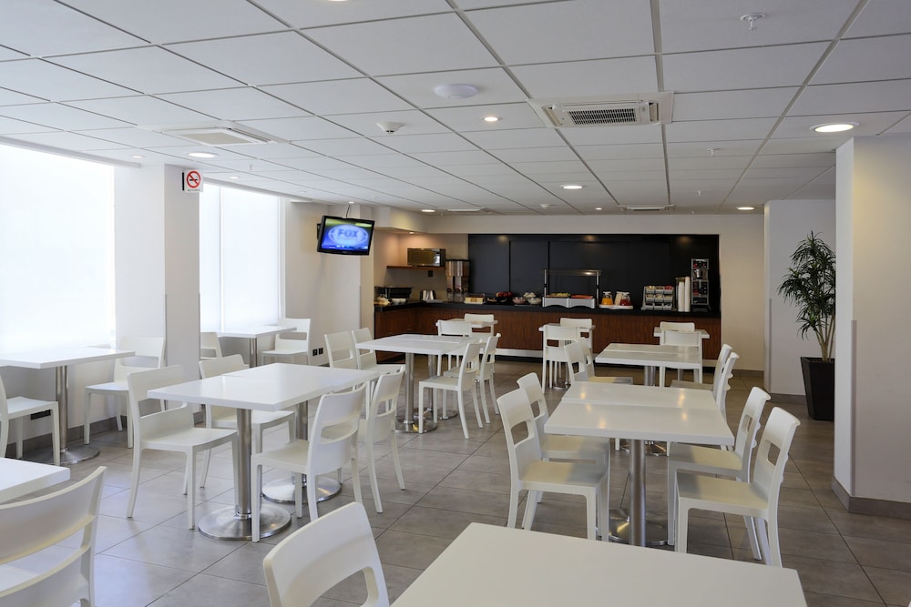 City Express by Marriott Tijuana Insurgentes 34/50