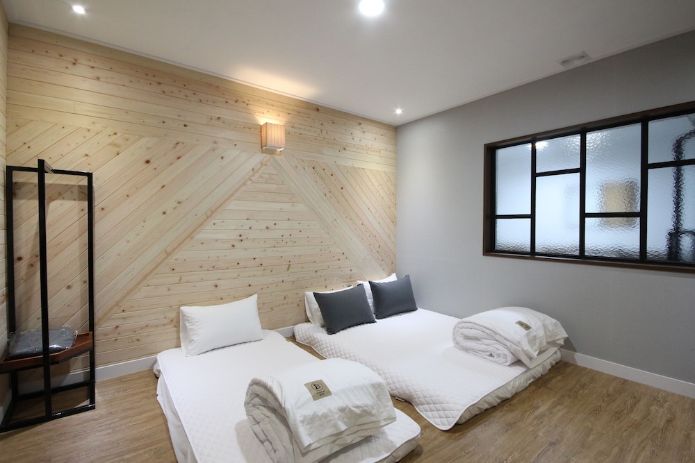 Brown Dot Hotel Jinhae 13/50
