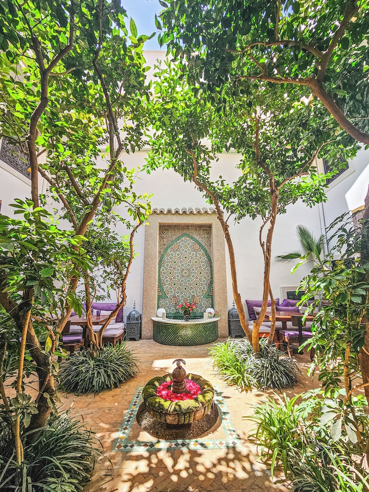 Riad Houdou 72/77