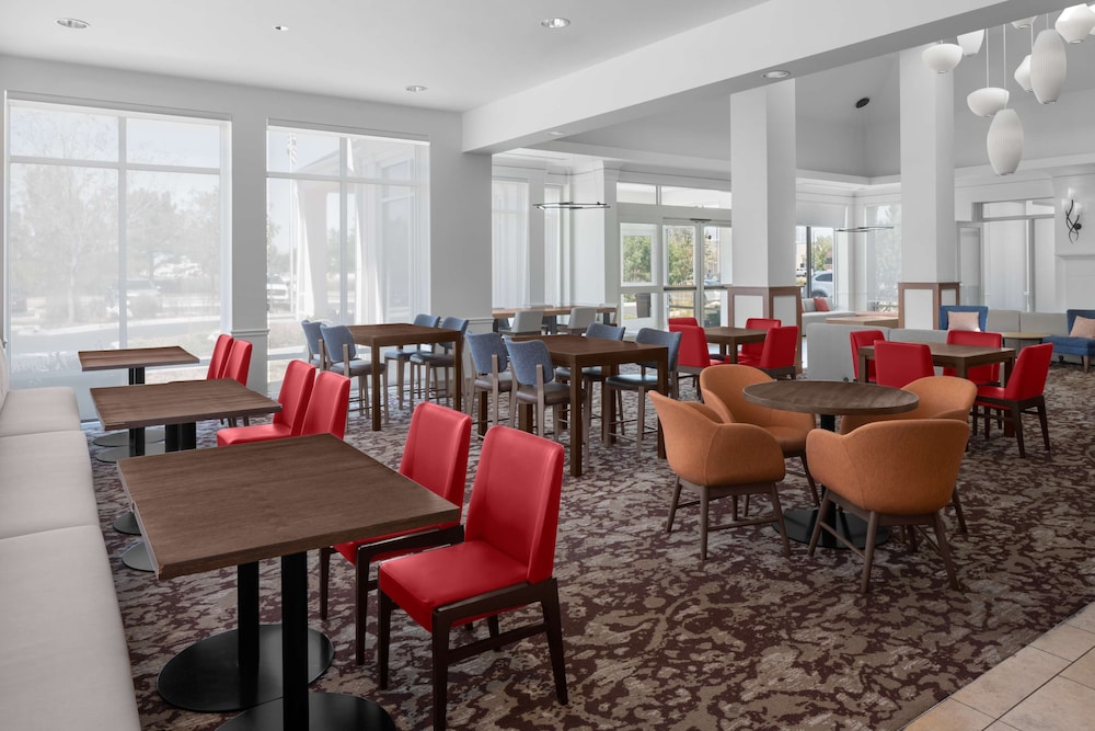 HILTON GARDEN INN SALT LAKE CITY AIRPORT 71/77