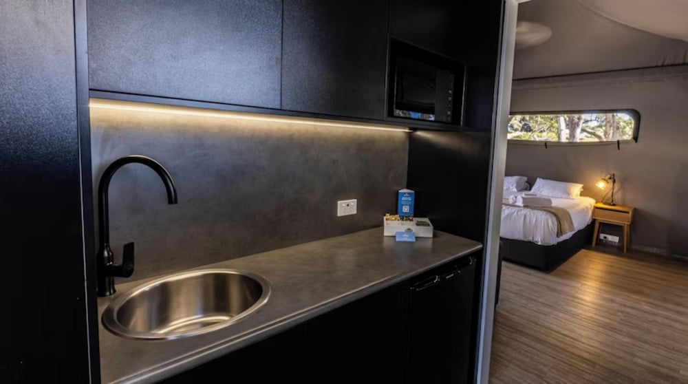 Discovery Resorts - Rottnest Island 50/50