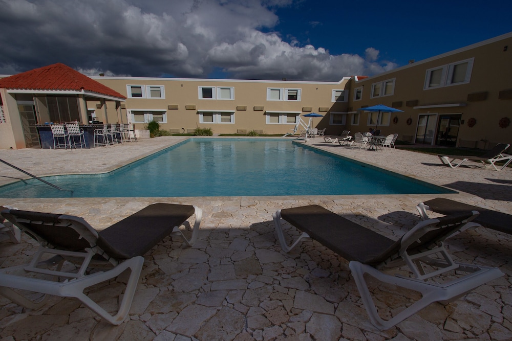 Spark by Hilton Ponce 46/55