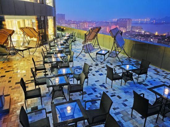 Golden Diamond Hotel 37/48