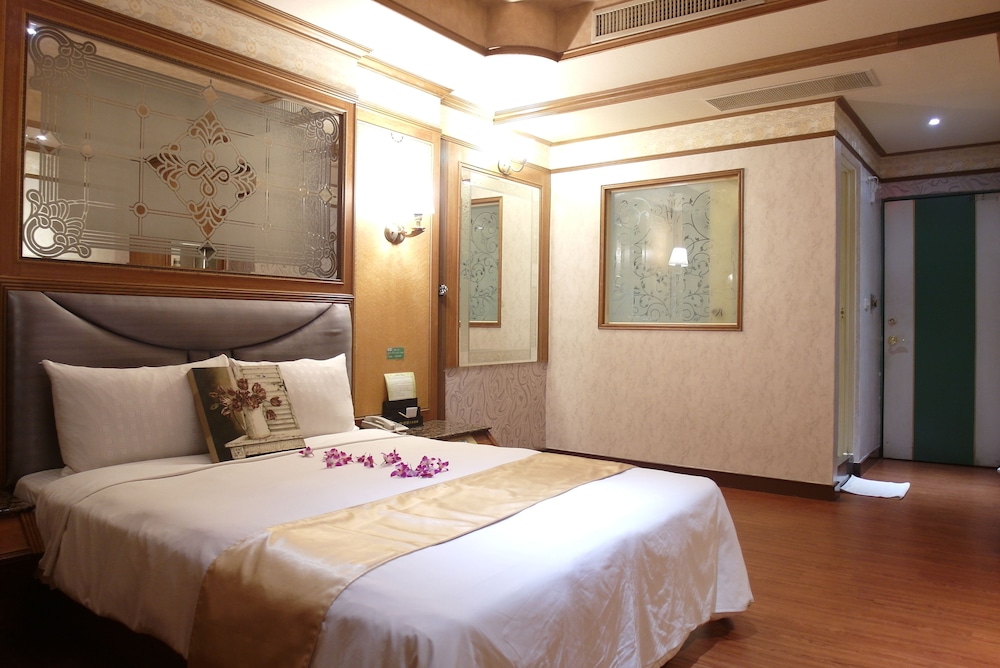 I Live Hotel 25/63