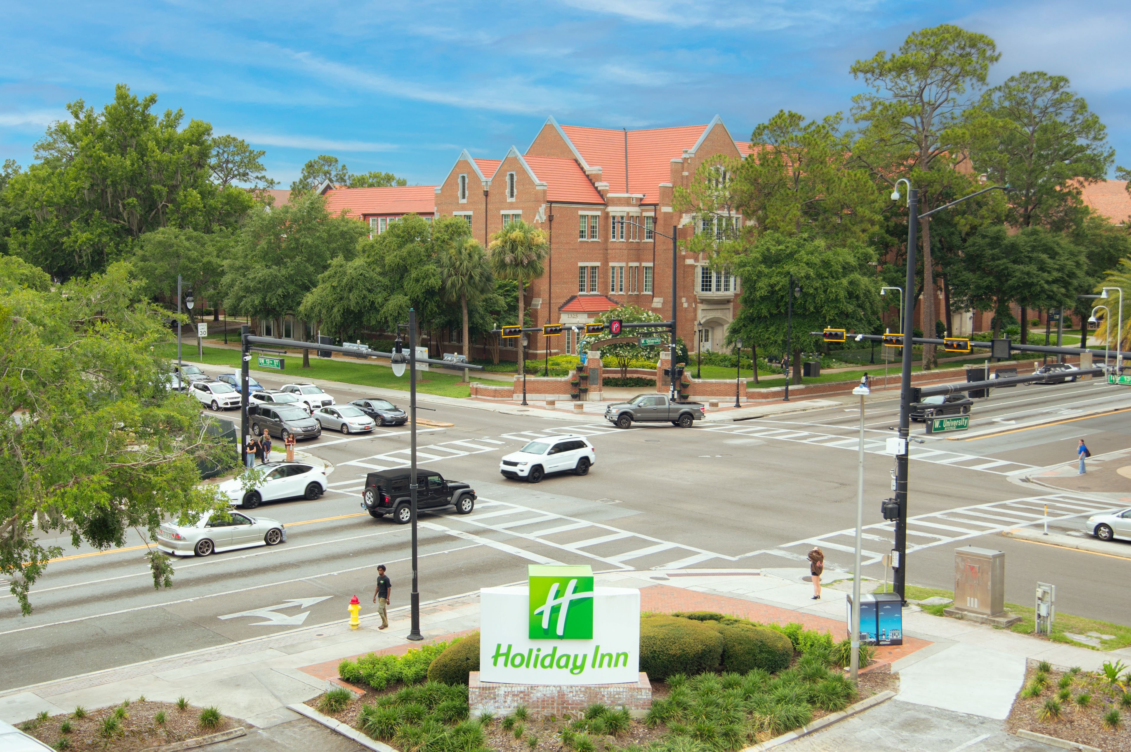 Holiday Inn Gainesville-University Ctr 57/65