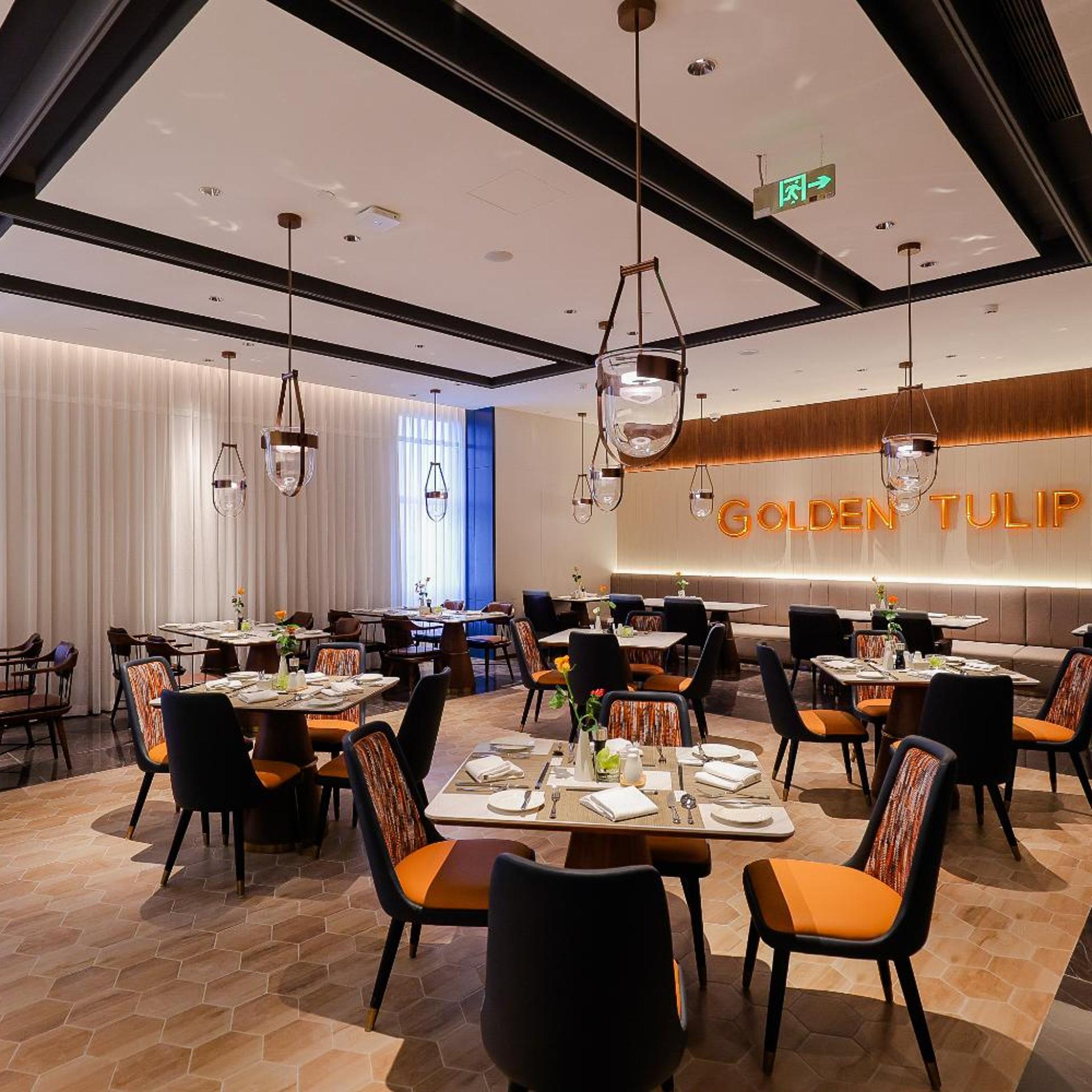 Golden Tulip Shanghai Hongqiao Yankuang 57/65