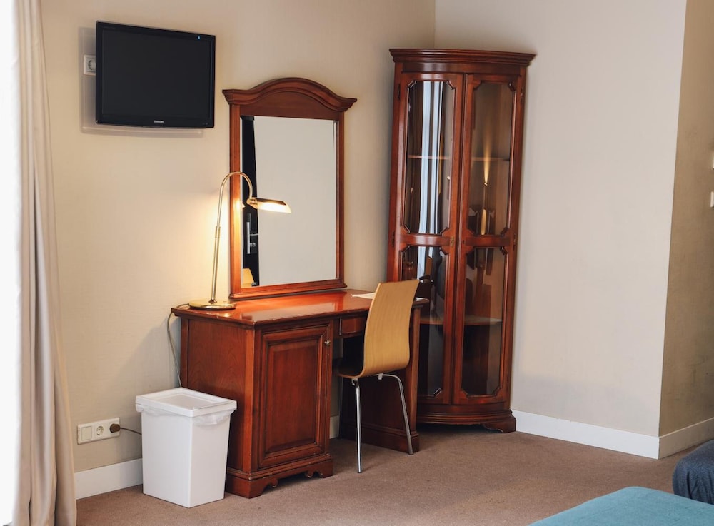 Hotel Corner House 20/55