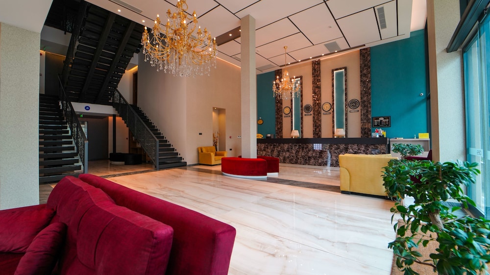 Aes Club Hotel 48/67
